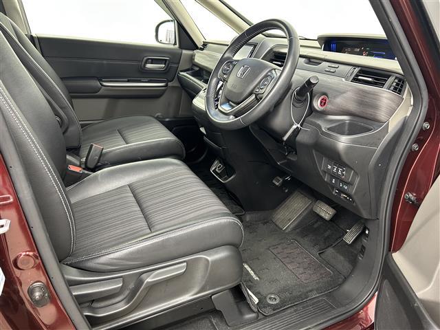 フリードハイブリッド ハイブリッド・Gホンダセンシング 禁煙 純正7型ナビ 両側電動スライドドア LEDヘッドライト レーダークルーズコントロール フルセグTV 電動格納サイドミラー ビルトインETC バックカメラ ハーフレザーシート 純正フロアマット(22枚目)