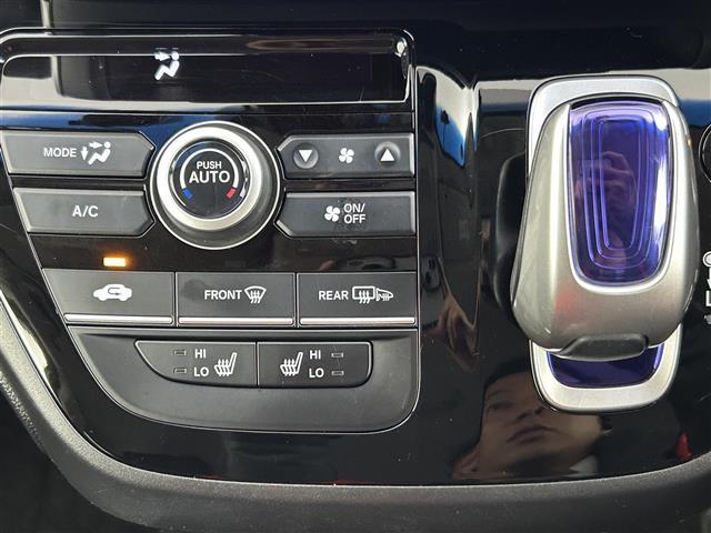 フリードハイブリッド ハイブリッド・EX 禁煙 両側電動スライドドア シートヒーター LEDライト 追従式クルコン 社外7型ナビ Cパッケージ Sパッケージ コンフォートビューパッケージ ビルトインETC ワンセグTV バックカメラ(17枚目)