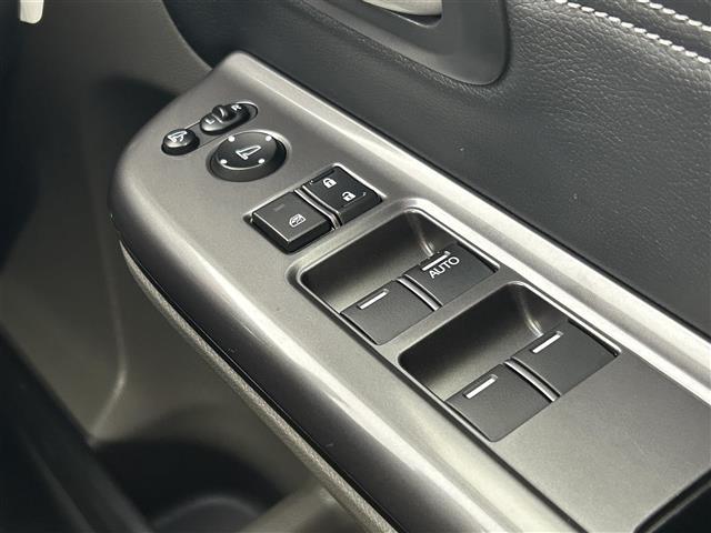 フリードハイブリッド ハイブリッド・EX 禁煙 両側電動スライドドア シートヒーター LEDライト 追従式クルコン 社外7型ナビ Cパッケージ Sパッケージ コンフォートビューパッケージ ビルトインETC ワンセグTV バックカメラ(18枚目)