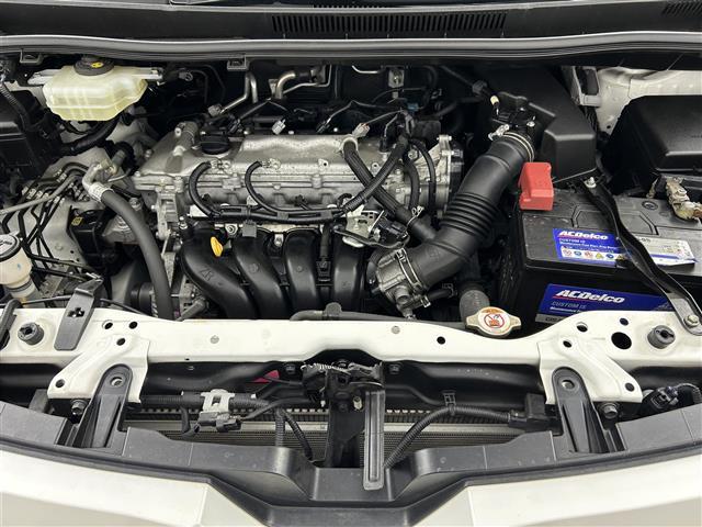 ヴォクシー ＺＳ　煌　禁煙車　純正１０型メモリナビ　１２．１型フリップダウンモニター　両側パワースライドドア　トヨタセーフティセンス　バックカメラ　フルセグＴＶ　Ｂｌｕｅｔｏｏｔｈ　革巻きステアリング　クルーズコントロール（42枚目）