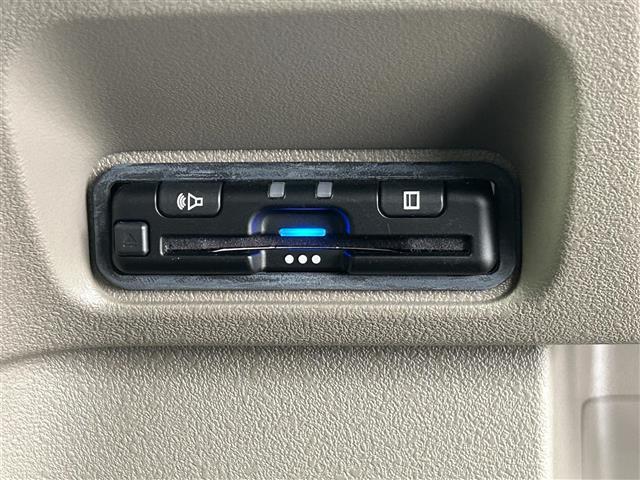 Ｎ－ＢＯＸジョイ ターボ　禁煙車　純正９インチナビ　衝突軽減ブレーキ　両側パワースライドドア　バックカメラ　ハーフレザーシート　レーダークルーズコントロール　コーナーセンサー　シートヒーター　ＬＥＤヘッドライト　ＥＴＣ（10枚目）