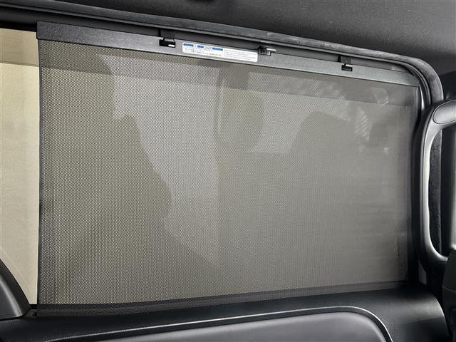 ヴォクシー ＺＳ　煌ＩＩＩ　禁煙車　純正１０型メモリナビ　フリップダウンモニター　両側パワースライドドア　クルーズコントロール　ハーフレザーシート　フルセグＴＶ　Ｂｌｕｅｔｏｏｔｈ　バックカメラ　革巻きステアリング　ＥＴＣ（20枚目）