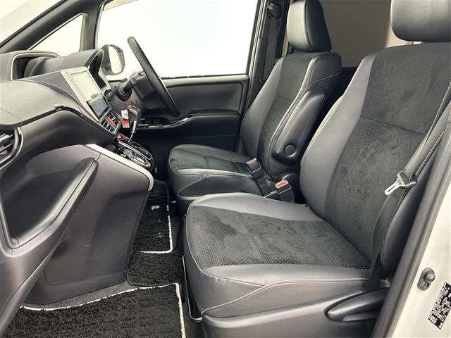 ヴォクシー ＺＳ　煌ＩＩＩ　禁煙車　純正１０型メモリナビ　フリップダウンモニター　両側パワースライドドア　クルーズコントロール　ハーフレザーシート　フルセグＴＶ　Ｂｌｕｅｔｏｏｔｈ　バックカメラ　革巻きステアリング　ＥＴＣ（24枚目）