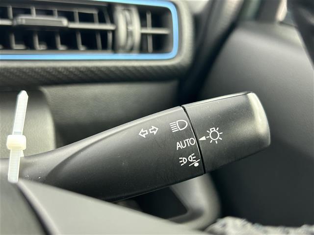 ワゴンＲ ハイブリッドＦＺ　禁煙車　純正８型メモリナビ　全方位カメラ　スズキセーフティサポート　デュアルセンサーブレーキサポート　ヘッドアップディスプレイ　ヒートヒーター　純正１４インチＡＷ　オートライト　ＬＥＤヘッドライト（14枚目）