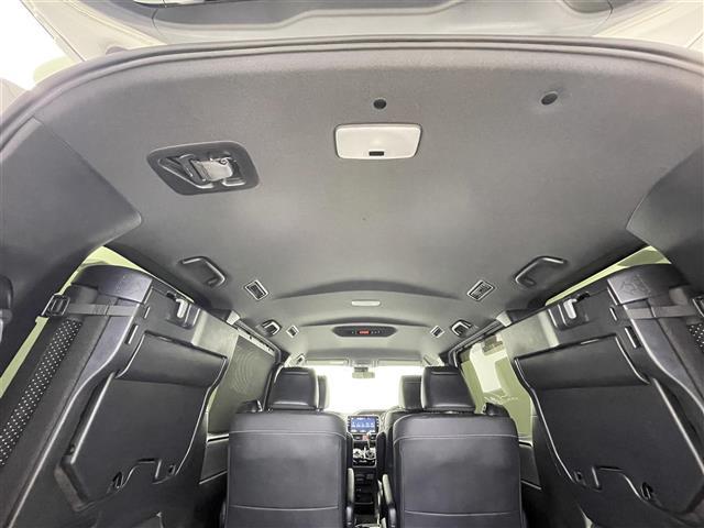 ヴォクシー ＺＳ　煌ＩＩＩ　禁煙車　純正１０型メモリナビ　ワンオーナー　両側パワースライドドア　クルーズコントロール　ハーフレザーシート　フルセグＴＶ　Ｂｌｕｅｔｏｏｔｈ　バックカメラ　革巻きステアリング　ビルトインＥＴＣ（32枚目）