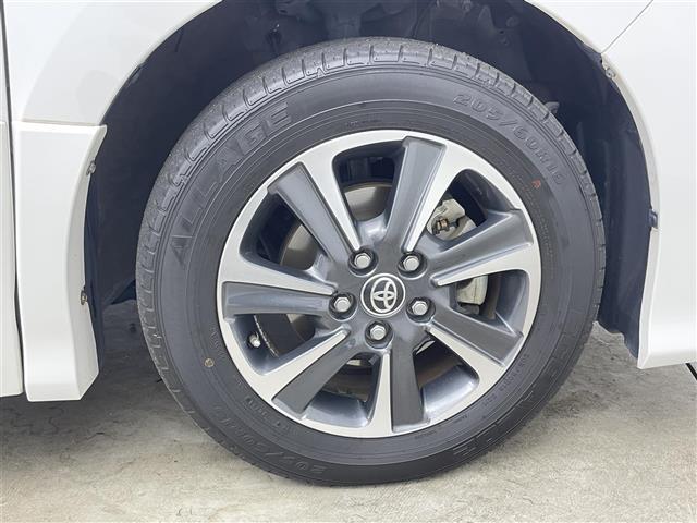 ヴォクシー ＺＳ　煌ＩＩＩ　禁煙車　純正１０型メモリナビ　ワンオーナー　両側パワースライドドア　クルーズコントロール　ハーフレザーシート　フルセグＴＶ　Ｂｌｕｅｔｏｏｔｈ　バックカメラ　革巻きステアリング　ビルトインＥＴＣ（41枚目）