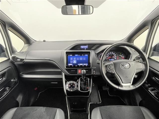ヴォクシー ZS 煌III 禁煙車 純正9型メモリナビ ワンオーナー トヨタセーフティセンス クルーズコントロール 両側パワースライドドア バックカメラ ハーフレザーシート Bluetooth フルセグTV クリアランスソナー(2枚目)