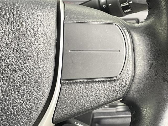 ヴォクシー ZS 煌III 禁煙車 純正9型メモリナビ ワンオーナー トヨタセーフティセンス クルーズコントロール 両側パワースライドドア バックカメラ ハーフレザーシート Bluetooth フルセグTV クリアランスソナー(18枚目)