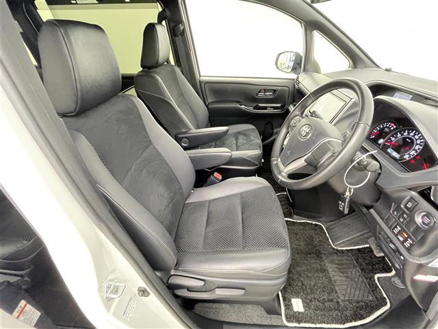 ヴォクシー ZS 煌III 禁煙車 純正9型メモリナビ ワンオーナー トヨタセーフティセンス クルーズコントロール 両側パワースライドドア バックカメラ ハーフレザーシート Bluetooth フルセグTV クリアランスソナー(27枚目)