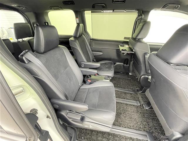 ヴォクシー ZS 煌III 禁煙車 純正9型メモリナビ ワンオーナー トヨタセーフティセンス クルーズコントロール 両側パワースライドドア バックカメラ ハーフレザーシート Bluetooth フルセグTV クリアランスソナー(28枚目)