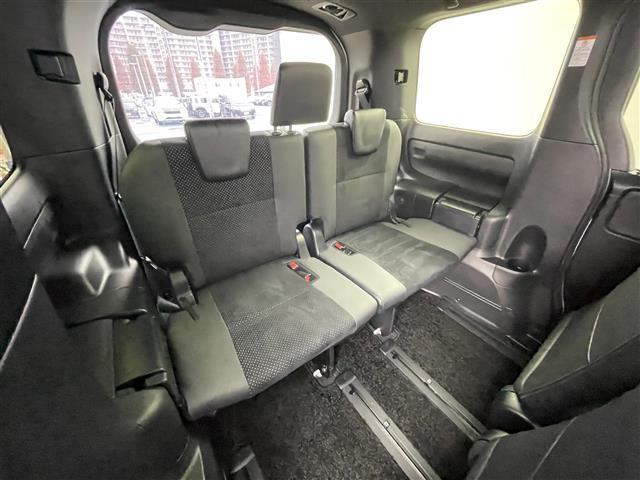 ヴォクシー ZS 煌III 禁煙車 純正9型メモリナビ ワンオーナー トヨタセーフティセンス クルーズコントロール 両側パワースライドドア バックカメラ ハーフレザーシート Bluetooth フルセグTV クリアランスソナー(30枚目)