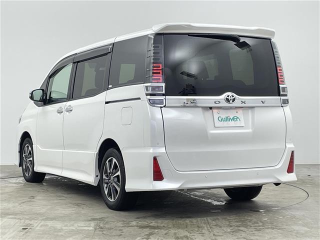 ヴォクシー ZS 煌III 禁煙車 純正9型メモリナビ ワンオーナー トヨタセーフティセンス クルーズコントロール 両側パワースライドドア バックカメラ ハーフレザーシート Bluetooth フルセグTV クリアランスソナー(38枚目)