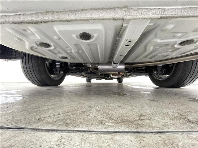 ヴォクシー ZS 煌III 禁煙車 純正9型メモリナビ ワンオーナー トヨタセーフティセンス クルーズコントロール 両側パワースライドドア バックカメラ ハーフレザーシート Bluetooth フルセグTV クリアランスソナー(43枚目)