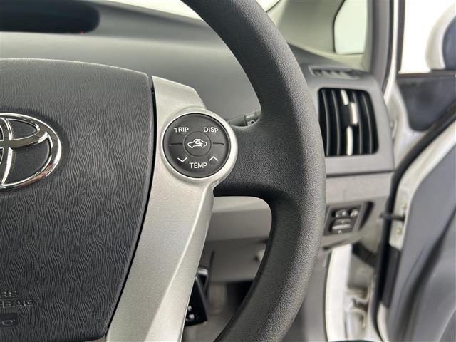 プリウス S 禁煙車 純正オーディオ CD AUX ビルトインETC ステアリングスイッチ 社外フロアマット 純正ドアバイザー 純正15インチAW オートライト ヘッドライトレベライザー プッシュスタート スペア(8枚目)