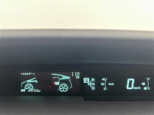 プリウス S 禁煙車 純正オーディオ CD AUX ビルトインETC ステアリングスイッチ 社外フロアマット 純正ドアバイザー 純正15インチAW オートライト ヘッドライトレベライザー プッシュスタート スペア(11枚目)