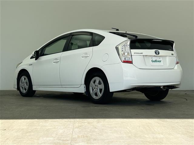 プリウス S 禁煙車 純正オーディオ CD AUX ビルトインETC ステアリングスイッチ 社外フロアマット 純正ドアバイザー 純正15インチAW オートライト ヘッドライトレベライザー プッシュスタート スペア(38枚目)