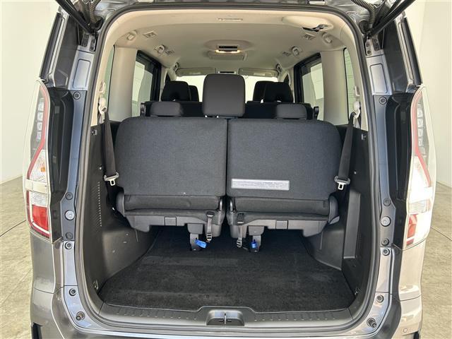 セレナ ハイウェイスターＶ　禁煙車　純正１０型メモリナビ　ワンオーナー　プロパイロット　エマージェンシーブレーキ　アラウンドビューモニター　両側パワースライドドア　インテリジェントルームミラー　純正１６インチＡＷ　Ｂｌｕ－ｒａｙ（29枚目）