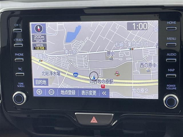 ヤリスクロス ハイブリッドＺ　禁煙車　純正８型ディスプレイオーディオ　全方位カメラ　トヨタセーフティセンス　レーダークルーズコントロール　ハーフレザーシート　シートヒーター　ブラインドスポットモニター　ヘッドアップディスプレイ（3枚目）