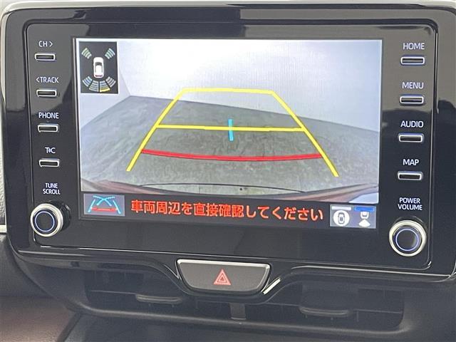 ヤリスクロス ハイブリッドＺ　禁煙車　純正８型ディスプレイオーディオ　全方位カメラ　トヨタセーフティセンス　レーダークルーズコントロール　ハーフレザーシート　シートヒーター　ブラインドスポットモニター　ヘッドアップディスプレイ（5枚目）