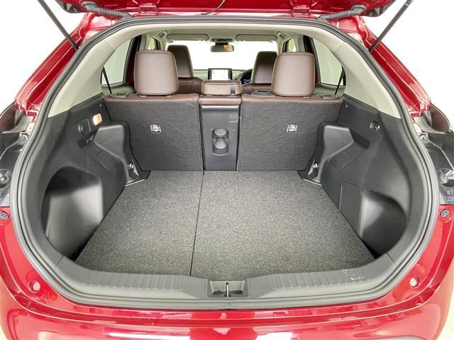 ヤリスクロス ハイブリッドＺ　禁煙車　純正８型ディスプレイオーディオ　全方位カメラ　トヨタセーフティセンス　レーダークルーズコントロール　ハーフレザーシート　シートヒーター　ブラインドスポットモニター　ヘッドアップディスプレイ（31枚目）