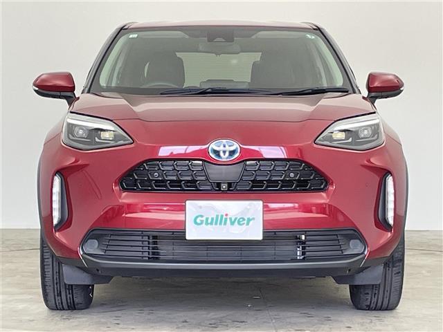 ヤリスクロス ハイブリッドＺ　禁煙車　純正８型ディスプレイオーディオ　全方位カメラ　トヨタセーフティセンス　レーダークルーズコントロール　ハーフレザーシート　シートヒーター　ブラインドスポットモニター　ヘッドアップディスプレイ（33枚目）