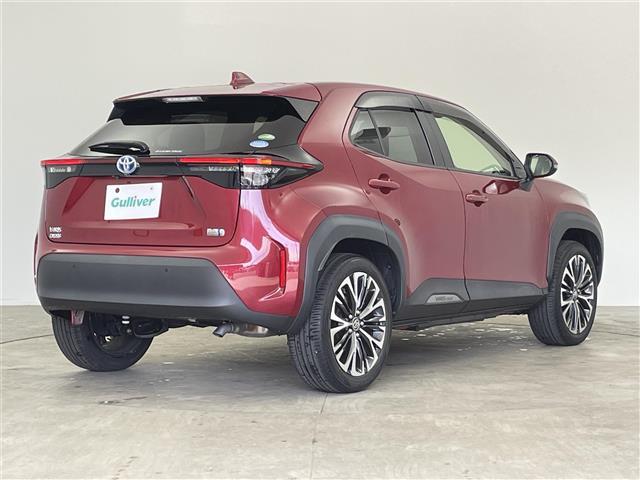 ヤリスクロス ハイブリッドＺ　禁煙車　純正８型ディスプレイオーディオ　全方位カメラ　トヨタセーフティセンス　レーダークルーズコントロール　ハーフレザーシート　シートヒーター　ブラインドスポットモニター　ヘッドアップディスプレイ（39枚目）
