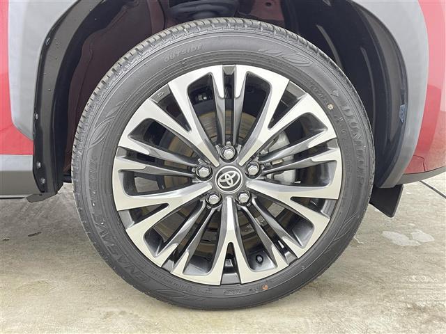ヤリスクロス ハイブリッドＺ　禁煙車　純正８型ディスプレイオーディオ　全方位カメラ　トヨタセーフティセンス　レーダークルーズコントロール　ハーフレザーシート　シートヒーター　ブラインドスポットモニター　ヘッドアップディスプレイ（41枚目）