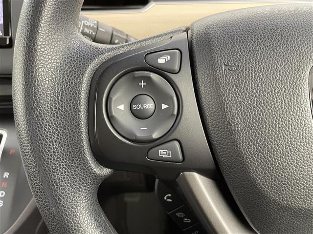 フリード Ｇ・ホンダセンシング　禁煙　８型ＳＤナビ　両側電動スライドドア　ＬＥＤライト　ビルトインＥＴＣ　純正フロアマット　レーダークルーズコントロール　レーンキープアシスト　リアサンシェード　電動格納サイドミラー　オートライト（12枚目）