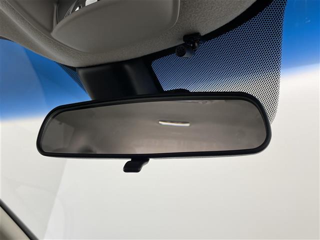 フリード Ｇ・ホンダセンシング　禁煙　８型ＳＤナビ　両側電動スライドドア　ＬＥＤライト　ビルトインＥＴＣ　純正フロアマット　レーダークルーズコントロール　レーンキープアシスト　リアサンシェード　電動格納サイドミラー　オートライト（24枚目）
