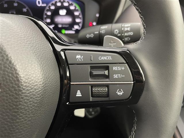 ＺＲ－Ｖ ｅ：ＨＥＶ　Ｚ　禁煙　純正９型ホンダコネクトナビ　純正エアロ　ＢＯＳＥサウンド　全方位カメラ　ＥＴＣ２．０　ホンダセンシング　レーダークルーズコントロール　ブラインドスポットモニター　ワイヤレス充電　シートヒーター（13枚目）