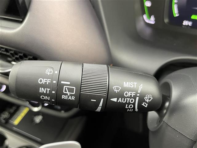 ＺＲ－Ｖ ｅ：ＨＥＶ　Ｚ　禁煙　純正９型ホンダコネクトナビ　純正エアロ　ＢＯＳＥサウンド　全方位カメラ　ＥＴＣ２．０　ホンダセンシング　レーダークルーズコントロール　ブラインドスポットモニター　ワイヤレス充電　シートヒーター（15枚目）