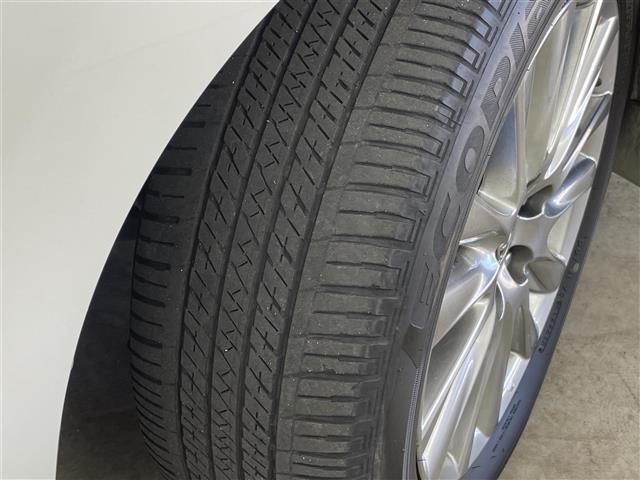 ハリアーハイブリッド プログレス メタル アンド レザーパッケージ 禁煙 純正9型ナビ JBLサウンド 全方位カメラ トヨタセーフティセンス レーダークルーズコントロール レーンキープアシスト AC100V オートハイビーム シートヒーター&ベンチレーション ETC(41枚目)