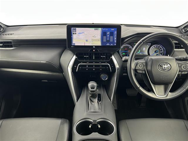 ハリアーハイブリッド Ｚ　禁煙　純正１２．３インチディスプレイ　ＪＢＬプレミアムサウンド　フルセグＴＶ　Ｂｌｕｅｔｏｏｔｈ　ＥＴＣ２．０　デジタルインナーミラー　ブラインドスポットモニター　スマートキー　コーナーセンサー（2枚目）