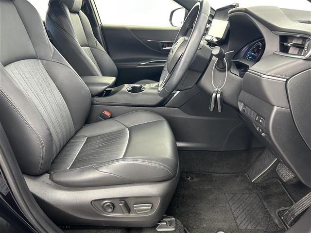 ハリアーハイブリッド Ｚ　禁煙　純正１２．３インチディスプレイ　ＪＢＬプレミアムサウンド　フルセグＴＶ　Ｂｌｕｅｔｏｏｔｈ　ＥＴＣ２．０　デジタルインナーミラー　ブラインドスポットモニター　スマートキー　コーナーセンサー（25枚目）