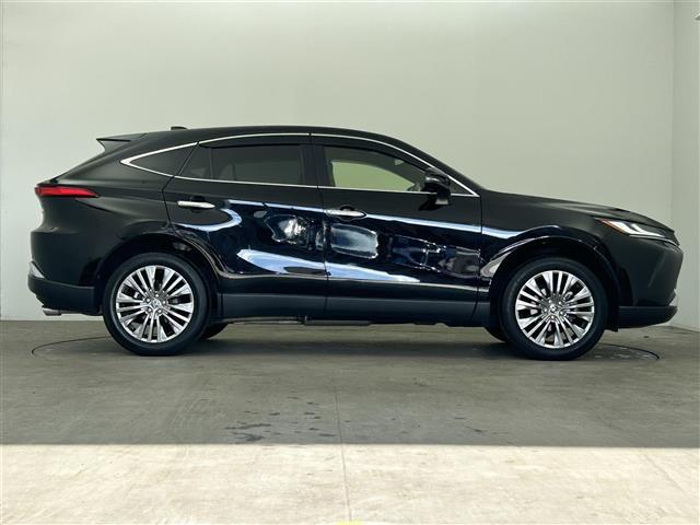 ハリアーハイブリッド Ｚ　禁煙　純正１２．３インチディスプレイ　ＪＢＬプレミアムサウンド　フルセグＴＶ　Ｂｌｕｅｔｏｏｔｈ　ＥＴＣ２．０　デジタルインナーミラー　ブラインドスポットモニター　スマートキー　コーナーセンサー（41枚目）