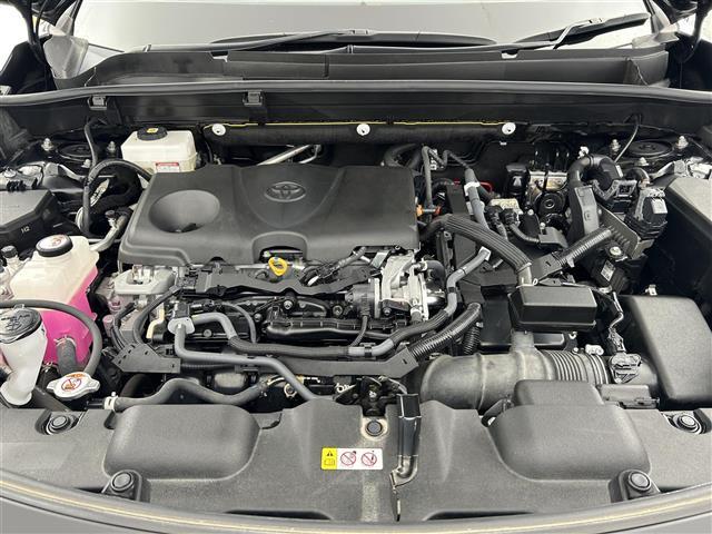 ハリアーハイブリッド Ｚ　禁煙　純正１２．３インチディスプレイ　ＪＢＬプレミアムサウンド　フルセグＴＶ　Ｂｌｕｅｔｏｏｔｈ　ＥＴＣ２．０　デジタルインナーミラー　ブラインドスポットモニター　スマートキー　コーナーセンサー（42枚目）