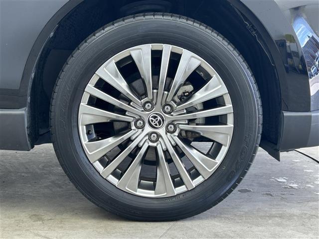 ハリアーハイブリッド Ｚ　禁煙　純正１２．３インチディスプレイ　ＪＢＬプレミアムサウンド　フルセグＴＶ　Ｂｌｕｅｔｏｏｔｈ　ＥＴＣ２．０　デジタルインナーミラー　ブラインドスポットモニター　スマートキー　コーナーセンサー（43枚目）