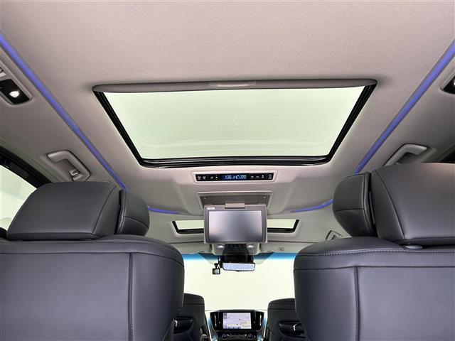 アルファードハイブリッド SR Cパッケージ 禁煙 純正9インチナビTV 後席モニター モデリスタ Wムーンルーフ 両側パワースライド パワーバックドア デジタルインナーミラー ブラインドスポットモニター AC100v 快適温熱シート(7枚目)