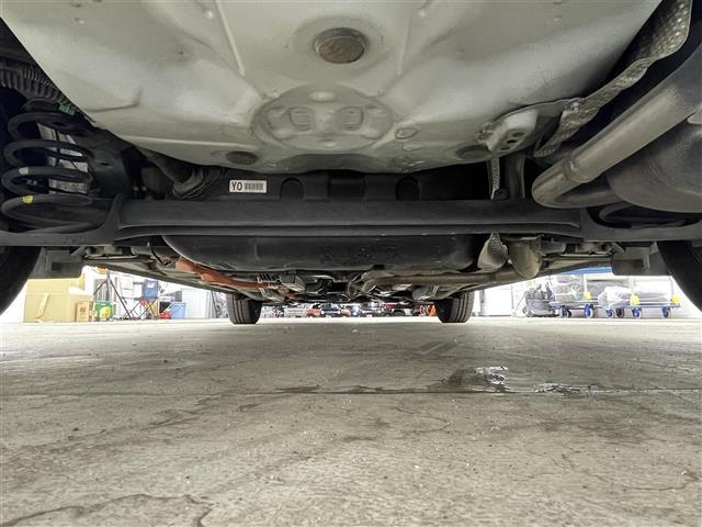 アクア Ｇ　禁煙車　純正ナビ　バックカメラ　衝突被害軽減ブレーキ　クルーズコントロール　オートハイビーム　ＥＴＣ　オートライト　Ｂｌｕｅｔｏｏｔｈ　ワンセグＴＶ　スマートキー　純正フロアマット　取扱説明書（43枚目）