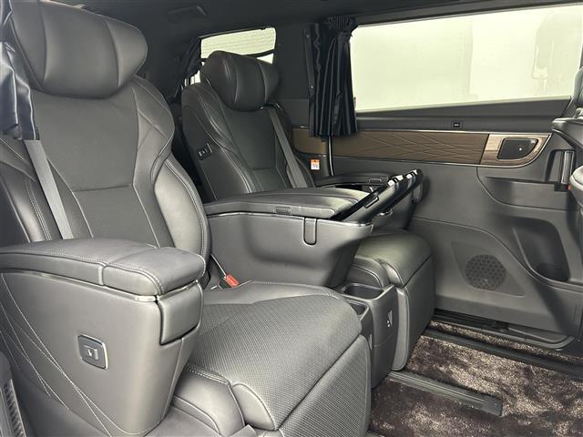 アルファードハイブリッド エグゼクティブラウンジ 禁煙車 純正14型ディスプレイオーディオナビ ワンオーナー トヨタセーフティセンス 左右独立ガラスルーフ JBLプレミアムサウンド 両側パワースライドドア 純正13型フリップダウンモニター(28枚目)