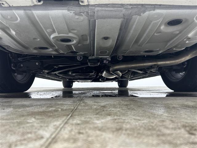 アルファードハイブリッド エグゼクティブラウンジ 禁煙車 純正14型ディスプレイオーディオナビ ワンオーナー トヨタセーフティセンス 左右独立ガラスルーフ JBLプレミアムサウンド 両側パワースライドドア 純正13型フリップダウンモニター(43枚目)