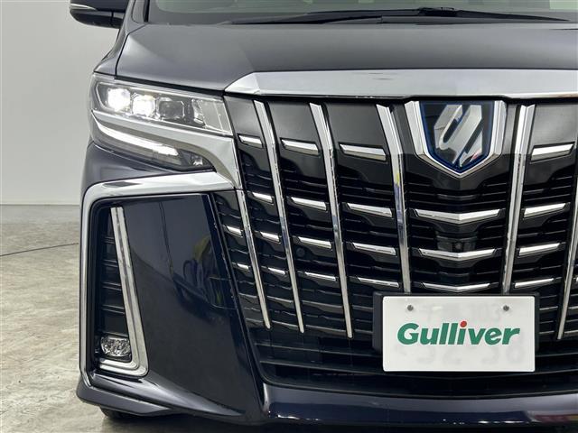 アルファードハイブリッド エグゼクティブラウンジＳ　禁煙車　ＪＢＬ　リアエンターテイメント　パノラミックビューモニター　サンルーフ　トヨタセーフティセンス純正ナビ　デジタルインナーミラー　ブラインドスポットモニター　レーダークルーズコントロール（33枚目）