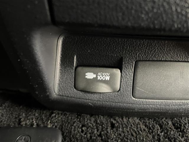 ヴェルファイア ２．５Ｚ　Ｇエディション　禁煙車　純正１０型メモリナビ　トヨタセーフティセンス　１２．１型フリップダウンモニター　ツインガラスルーフ　両側パワースライドドア　パワーバックドア　レザーシート　シートヒーター　エアーシート（19枚目）