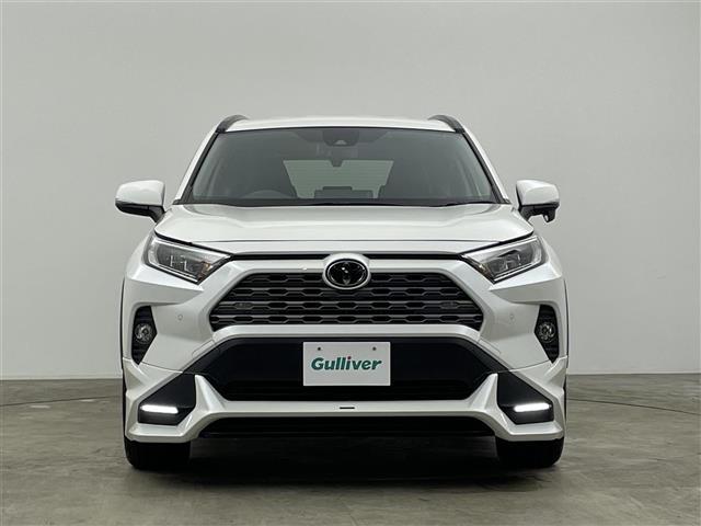 ＲＡＶ４ Ｇ　Ｚパッケージ　禁煙車　社外９インチナビ　ＴＲＤエアロ　衝突被害軽減ブレーキ　レーダークルーズコントロール　レザーシート　シートヒーター　パワーシート　バックカメラ　　ステアリングヒーター　ビルトインＥＴＣ（31枚目）
