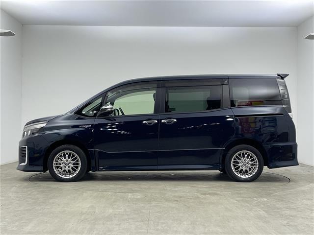 ヴォクシー ハイブリッドＺＳ　煌ＩＩ　禁煙車　純正９インチナビ　両側パワースライドドア　純正１２．１インチフリップダウンモニター　衝突被害軽減ブレーキ　ＬＥＤヘッドライト　オートハイビーム　ビルトインＥＴＣ　フォグライト　フルセグＴＶ（33枚目）