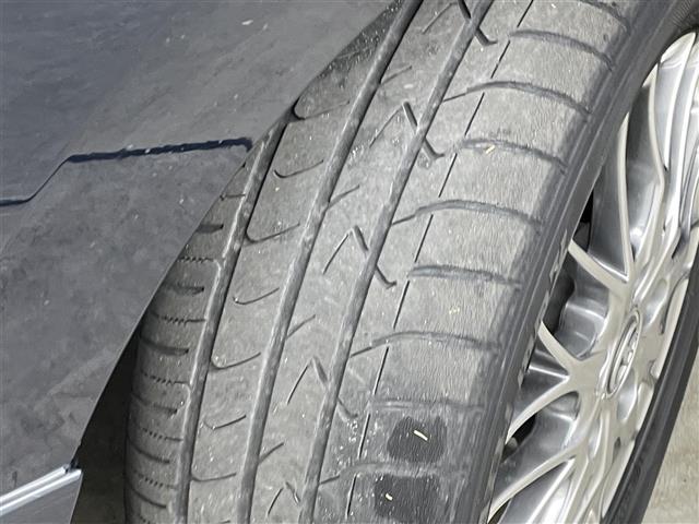 ヴォクシー ハイブリッドＺＳ　煌ＩＩ　禁煙車　純正９インチナビ　両側パワースライドドア　純正１２．１インチフリップダウンモニター　衝突被害軽減ブレーキ　ＬＥＤヘッドライト　オートハイビーム　ビルトインＥＴＣ　フォグライト　フルセグＴＶ（41枚目）