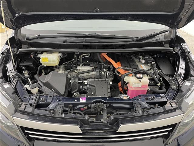 ヴォクシー ハイブリッドＺＳ　煌ＩＩ　禁煙車　純正９インチナビ　両側パワースライドドア　純正１２．１インチフリップダウンモニター　衝突被害軽減ブレーキ　ＬＥＤヘッドライト　オートハイビーム　ビルトインＥＴＣ　フォグライト　フルセグＴＶ（42枚目）