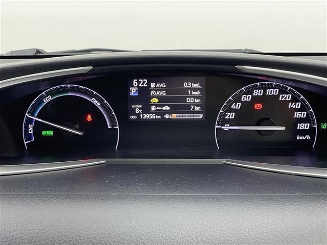 シエンタ ハイブリッドＧ　禁煙車　純正ナビ　両側パワースライドドア　衝突被害軽減ブレーキ　車線逸脱警報　バックカメラ　ビルトインＥＴＣ２．０　オートハイビーム　スマートキー　純正フロアマット　純正ドアバイザー　フルセグＴＶ（23枚目）