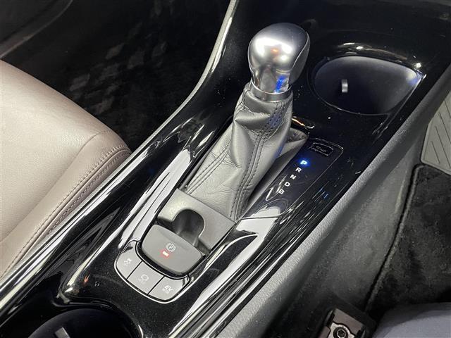 Ｃ－ＨＲ Ｇ　禁煙車　純正９型メモリナビ　ワンオーナー　トヨタセーフティセンス　ブラインドスポットモニター　バックカメラ　シートヒーター　レーダークルーズコントロール　クリアランスソナー　フルセグＴＶ（19枚目）