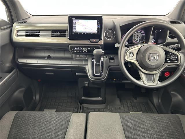 Ｎ－ＷＧＮカスタム Ｌホンダセンシング　禁煙車　純正ナビ　衝突軽減　レーンキープアシスト　オートハイビーム　バックカメラ　コーナーセンサー　ビルトインＥＴＣ　電子パーキング　オートホールド　ＬＥＤヘッドライト　フォグライト　ヘッドライトレベ（2枚目）